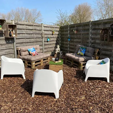 Holiday home 003 *